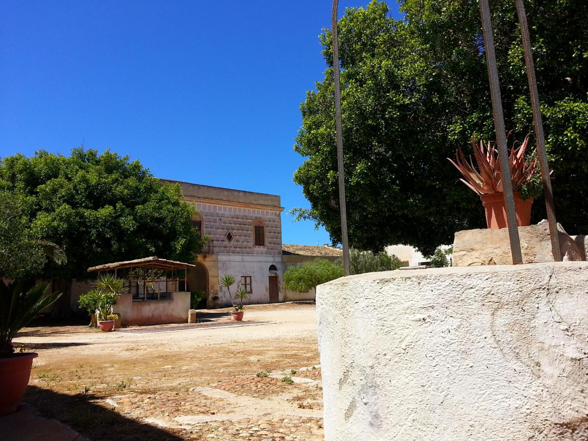 Baglio Spanò - Antiche Dimore di Sicilia Petrosino Exterior foto